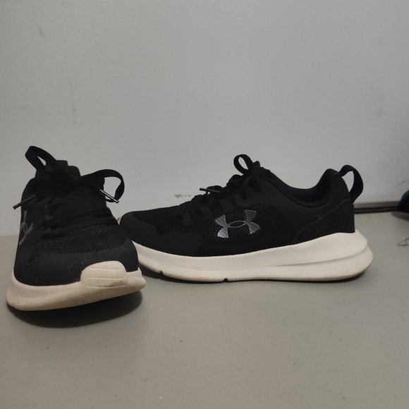 Under armor - Picture 2 of 2